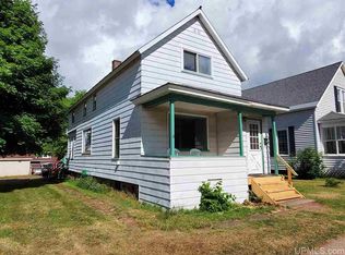 1017 N 3rd St, Ishpeming, MI 49849