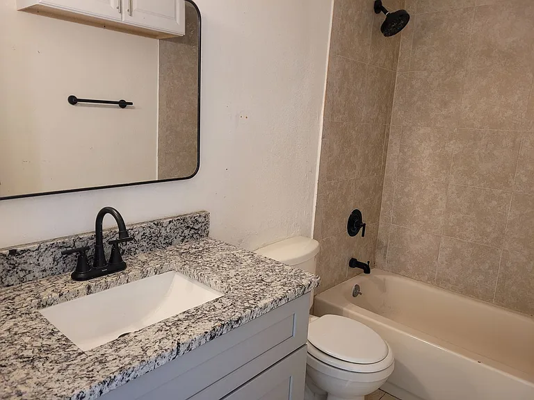 1236 Dovehill Dr — Photo 59
