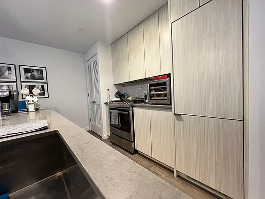 Rented by MLB ESTATES LLC | media 4