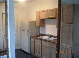 5469 Wyoming Dr SW, Cedar Rapids, IA 52404