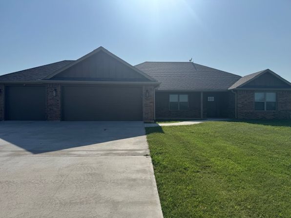 62 NE South Ridge Rd