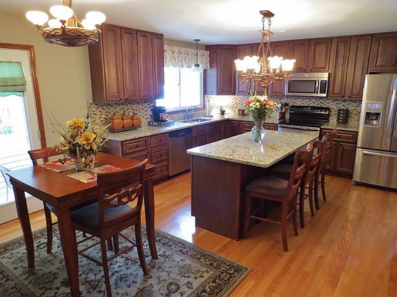 4th image of 6837 Coffee Springs Dr S