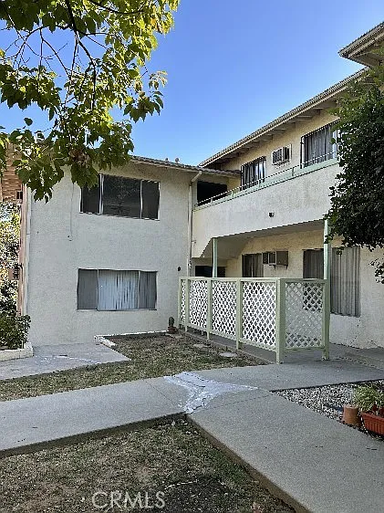 890 W El Repetto Dr #E — Photo 1