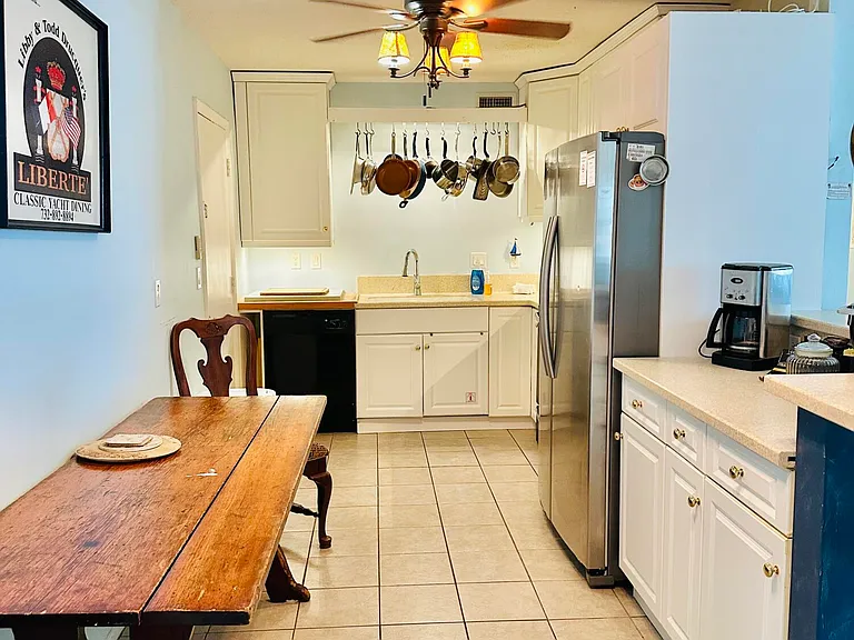 230 Columbia Dr #201 — Photo 3
