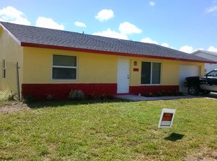 1832 W 26th St, Riviera Beach, FL 33404