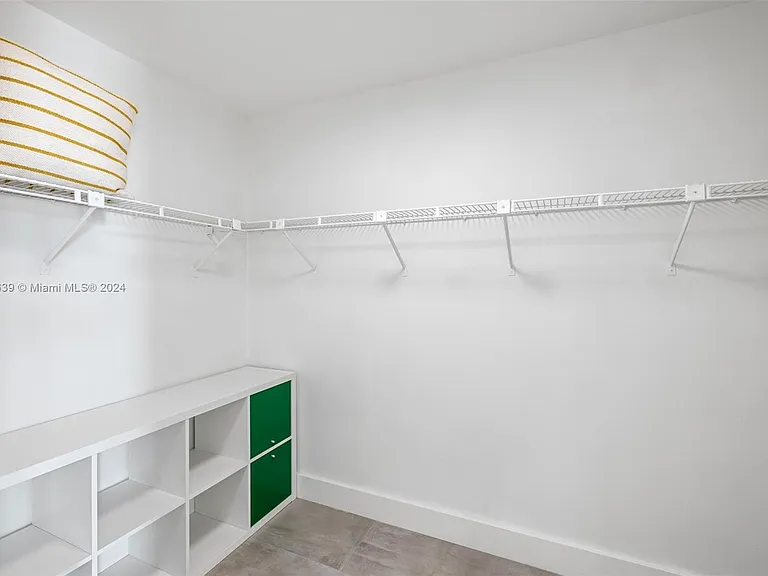 19144 Fisher Island Dr #19144 — Photo 22