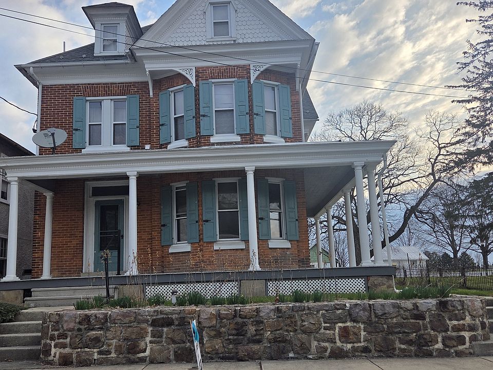 1st image of 317 Main St #1