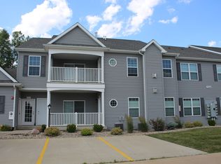 3048-201 E Stillwater Lndg, Urbana, IL