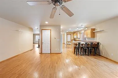 261 Oliver Ct — Photo 23