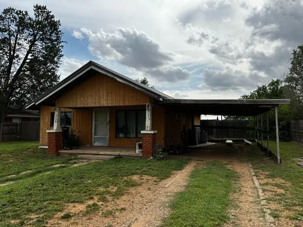 426 S Berkshire St, Crosbyton, TX 79322