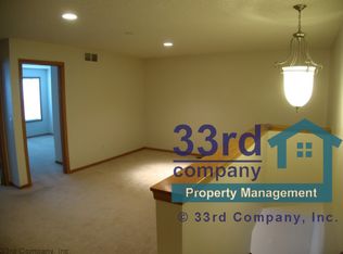 11142 Aberdeen St NE UNIT F, Blaine, MN 55449
