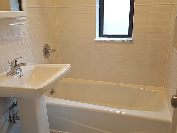 5th image of 267 Edgecombe Ave APT 5F