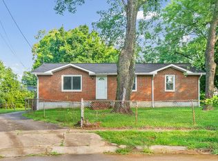 1406 Arden Pl, Hopkinsville, KY 42240