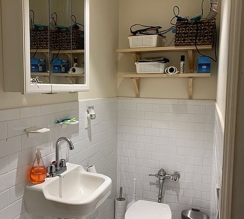 4th image of 139 W 14th St APT 6G