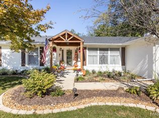 509 Coventry Rd, Troy, IL 62294