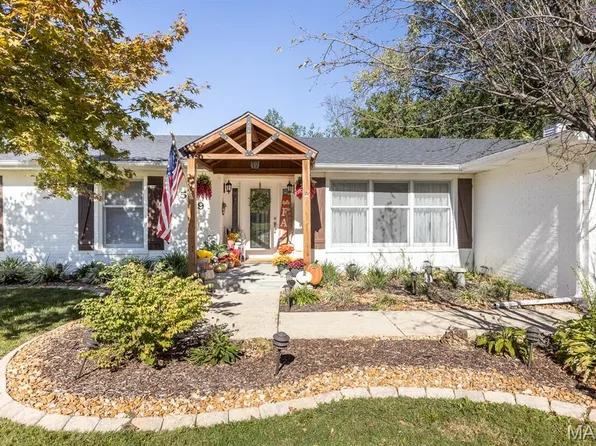 509 Coventry Rd, Troy, IL 62294