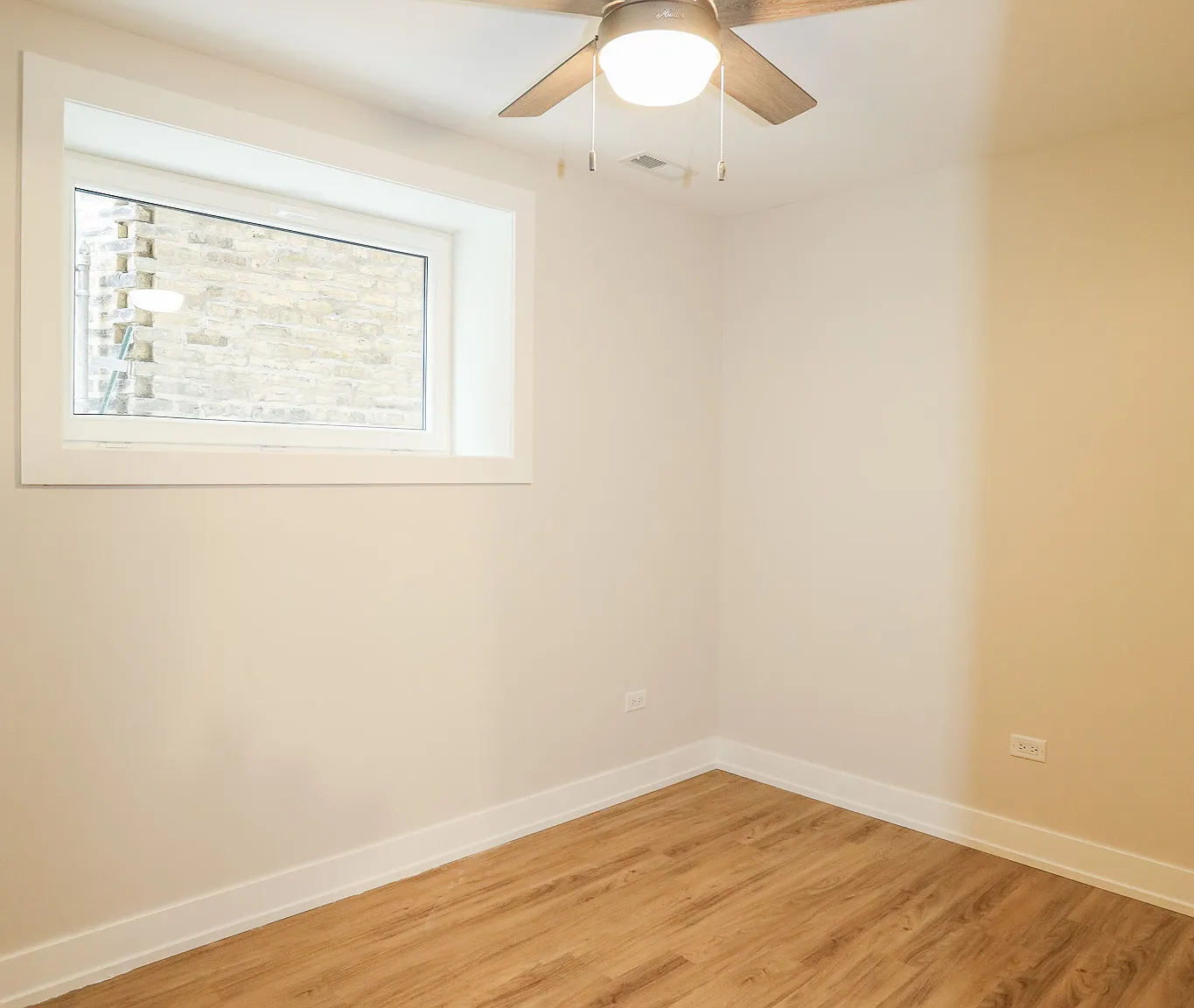 3 bed, 1400 sqft, $3,250 — Photo 4