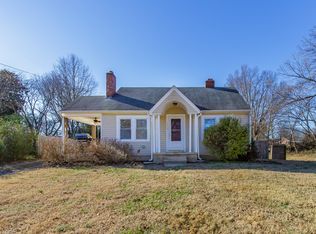 2219 Wiggins St, Burlington, NC 27215