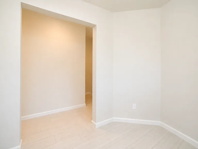 2235 Yellowfin Cir — Photo 13
