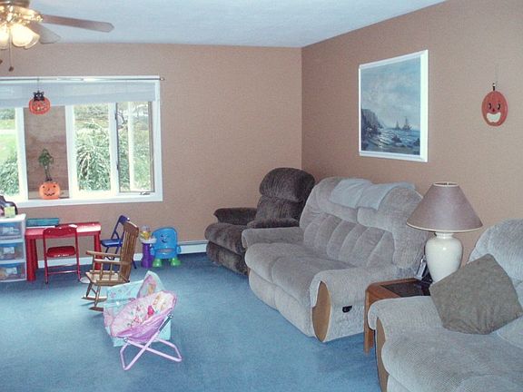 Huge Great Room off DR