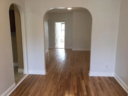 Rented by Bloom Real Estate Group | media 9