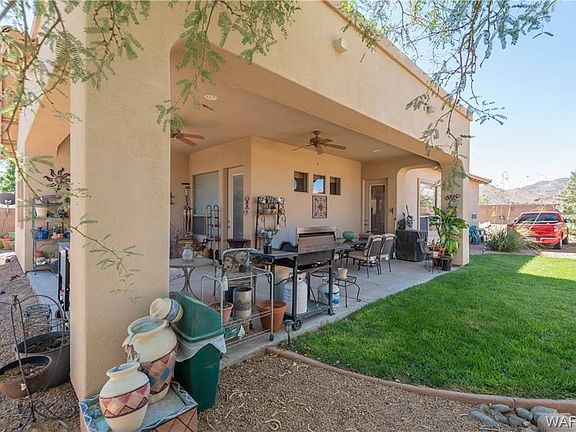 5th image of 1537 E Aloe St