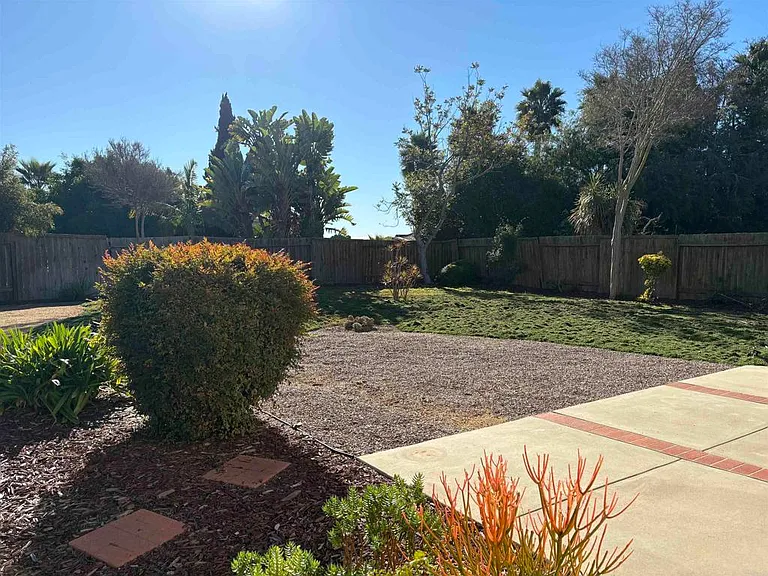 367 Rimhurst Ct #367 — Photo 46