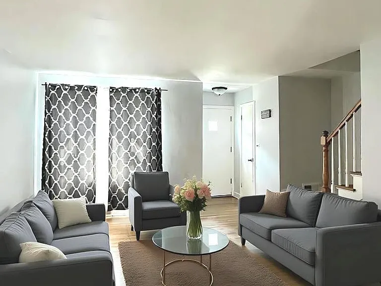1420 N Harlem Ave #E — Photo 3
