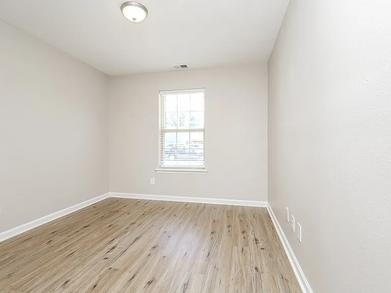 722 Lou Gehrig Cir — Photo 13