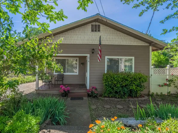 1816 Los Flores Ave, Shasta Lake, CA 96019