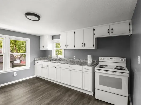 628 E Fair St, Independence, MO 64055