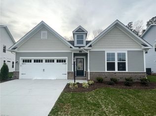 1406 Wharf Hill Dr, Smithfield, VA 23430