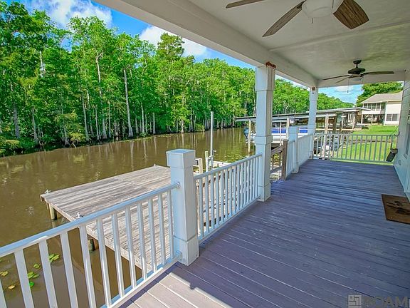 4th image of 22986 Chene Blanc Ln