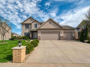 2890 Blue Heron Rd, Normal, IL 61761