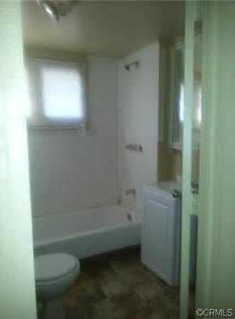 5th image of 2790 N Arrowhead Ave