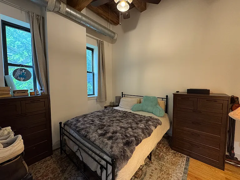 1050 W Hubbard St #2C — Photo 7