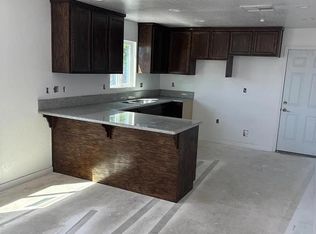 1019 Wilson Ave #A-B, Bakersfield, CA 93308