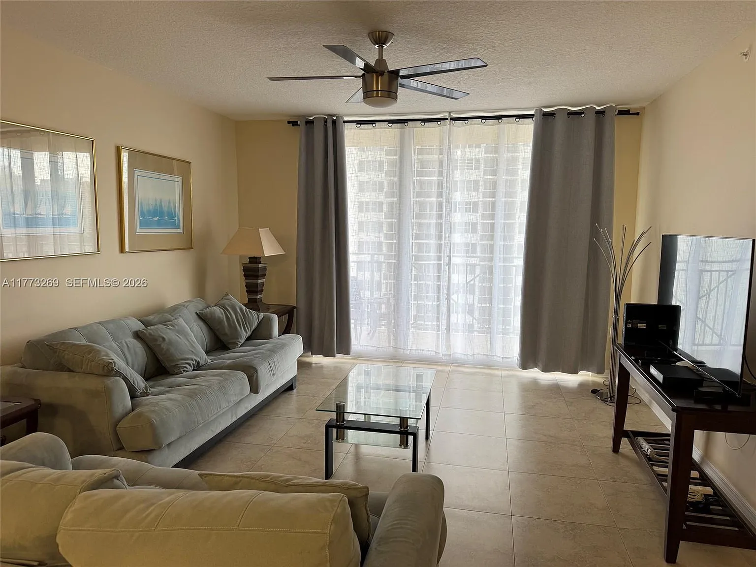 2080 Ocean Drive Condo — Photo 4