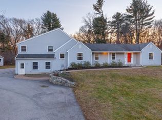 294 High St, Ipswich, MA 01938