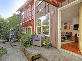 1817B 20th Ave, Seattle, WA 98122