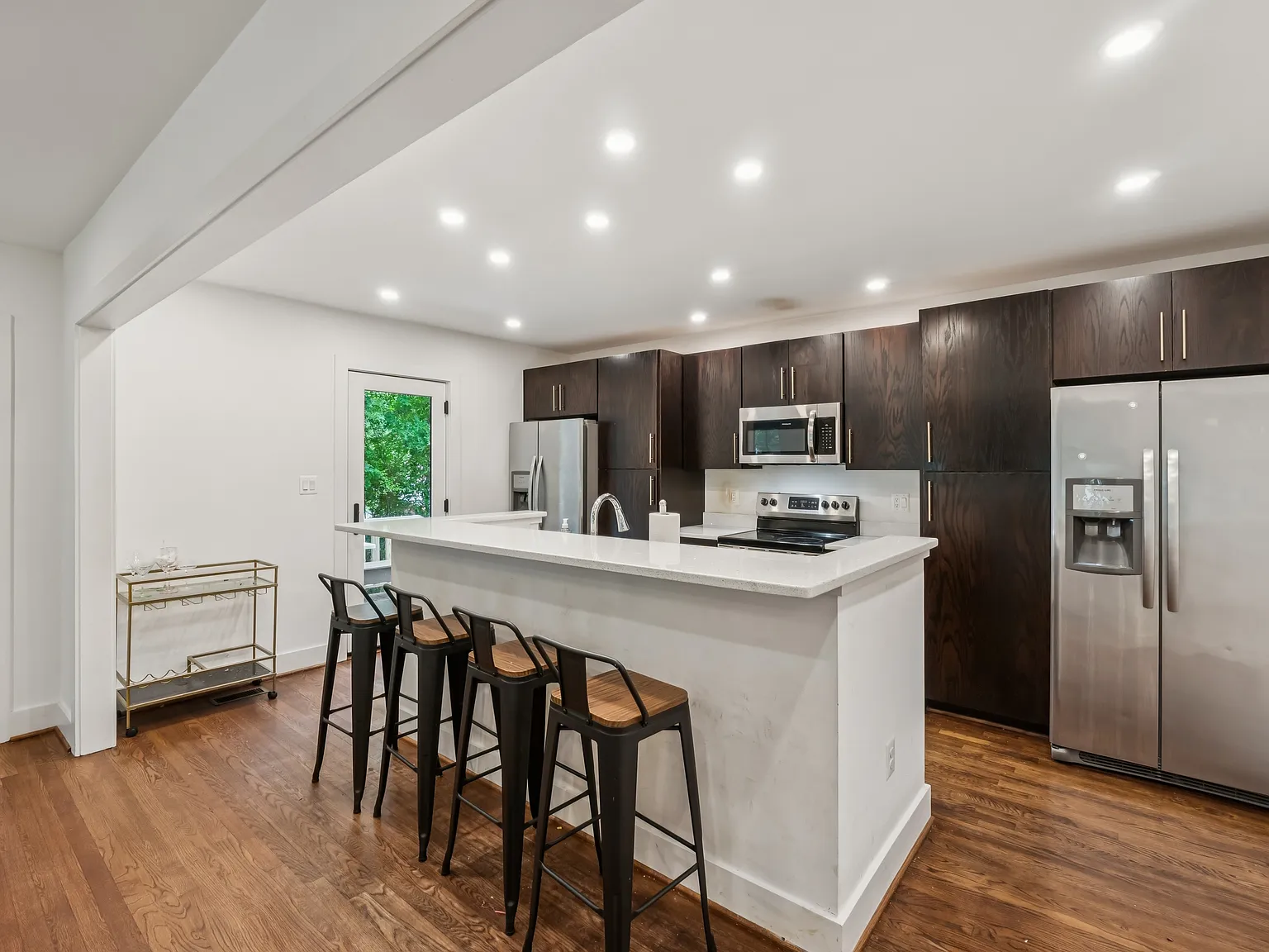 7209 Dartmouth Avenue - 1 — Photo 3