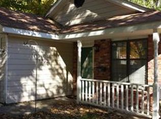 500 SW 18th Ter, Blue Springs, MO 64015