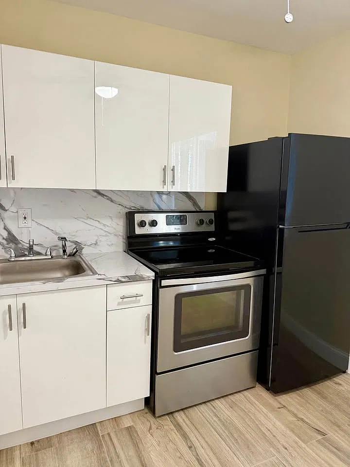 1 bed, $1,425 — Photo 3