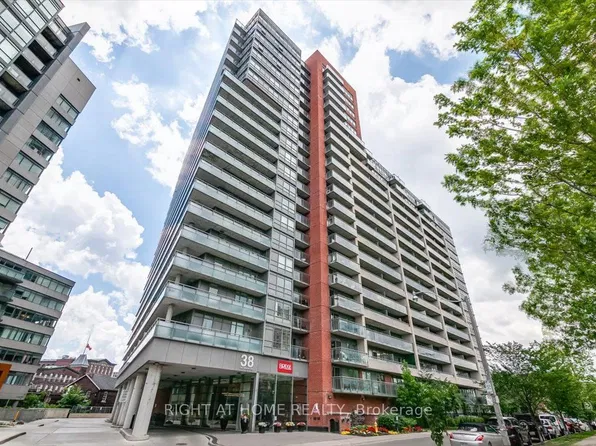 38 Joe Shuster Way #103, Toronto, ON M6K 0A5