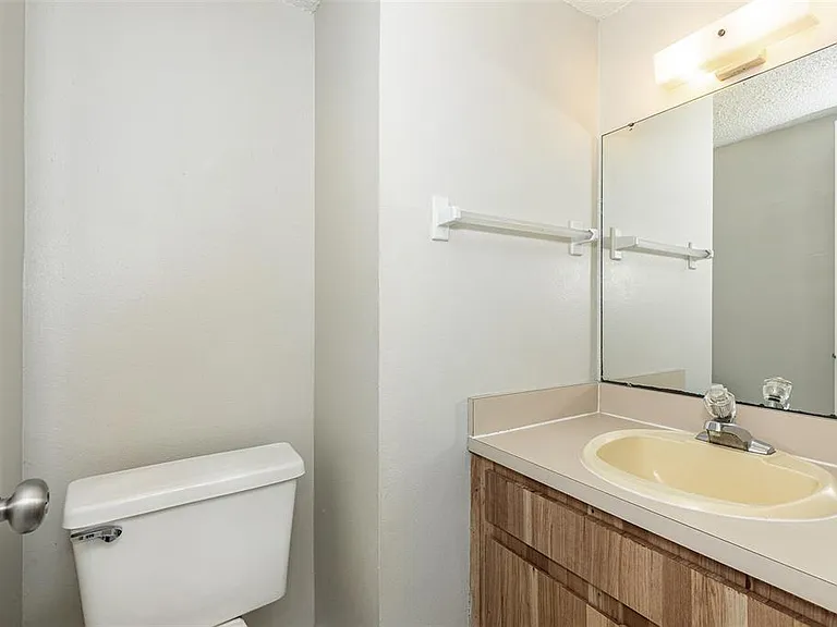 2517 E Stanley Matthew Cir — Photo 6