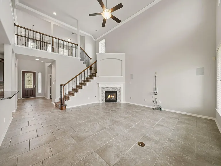 223 Auburn Shores Ct — Photo 17
