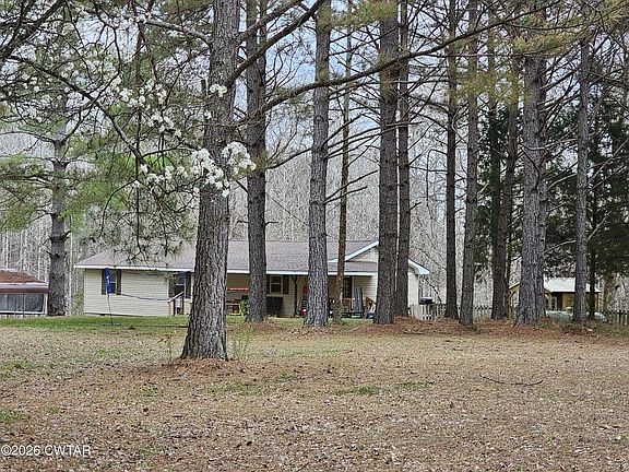 3rd image of 14 W Towater Rd #F