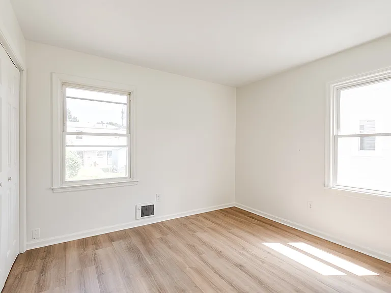 1600 Pollock St #B — Photo 20