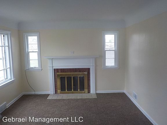 4th image of 3218 Norwood Dr