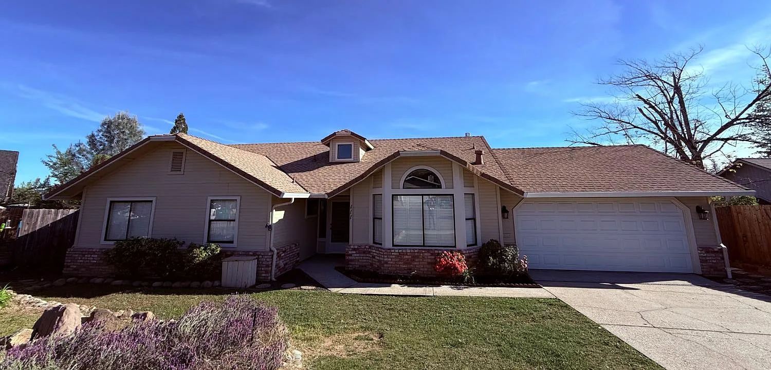 111 Muir Ct photo 1